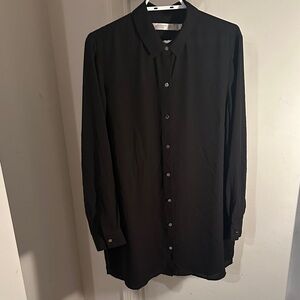 Contemporaine Button-Up Shirt